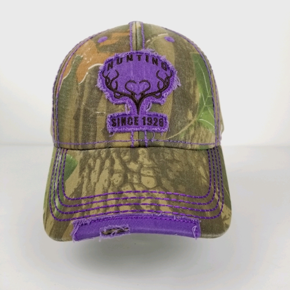 NWOT Pugs Baseball Cap Hunting Since 1926‎